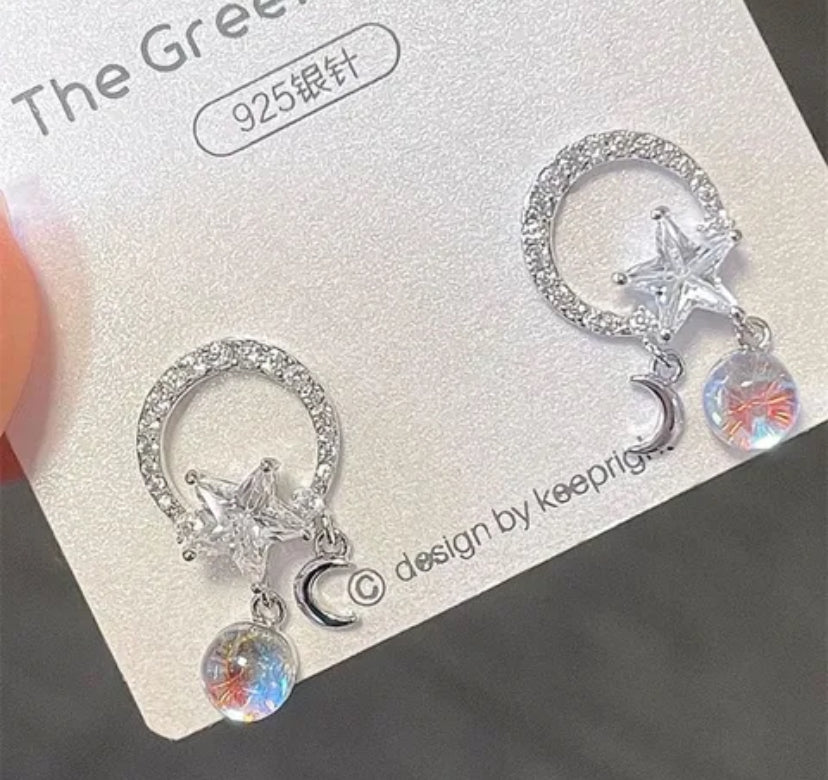 Commune star earrings