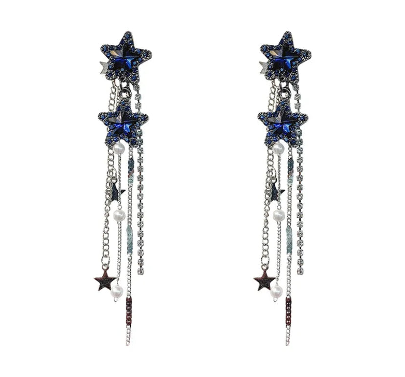 Star rhinestone alloy earrings