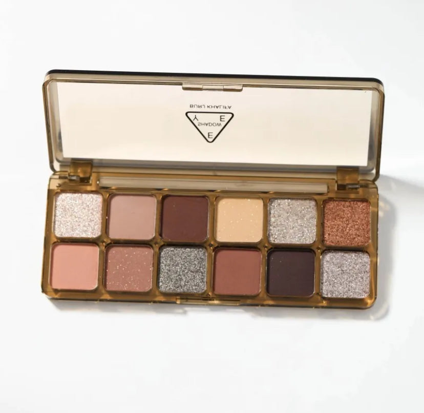 Jaded 12 colour eyeshadow palette