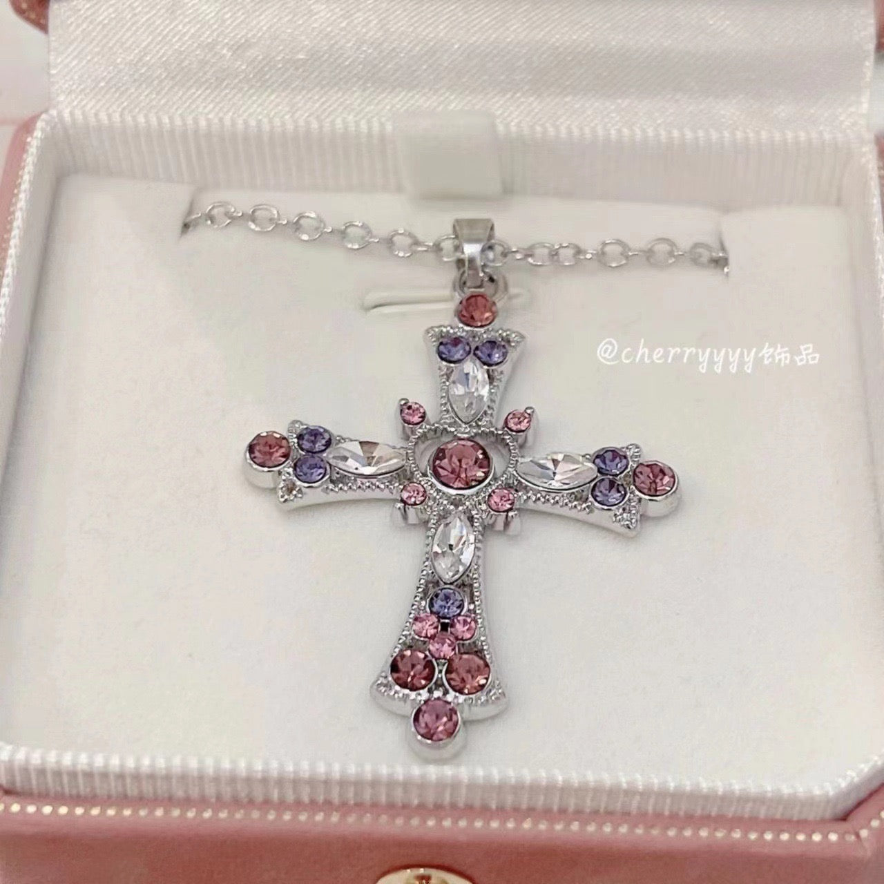 Alloy cross pendant