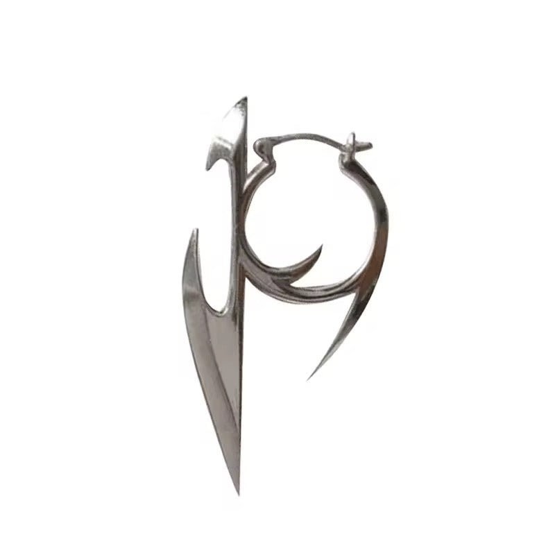 Bladekiss earrings