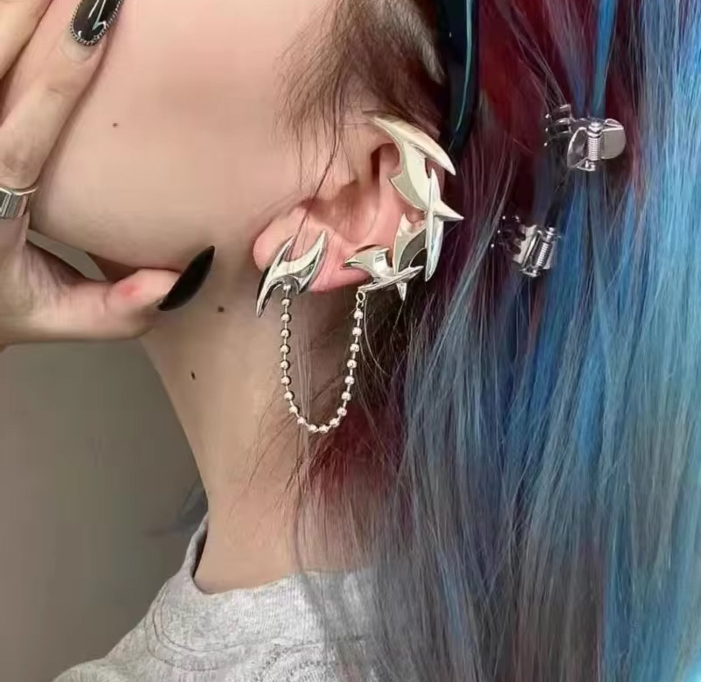 Y2k geometric earcuff