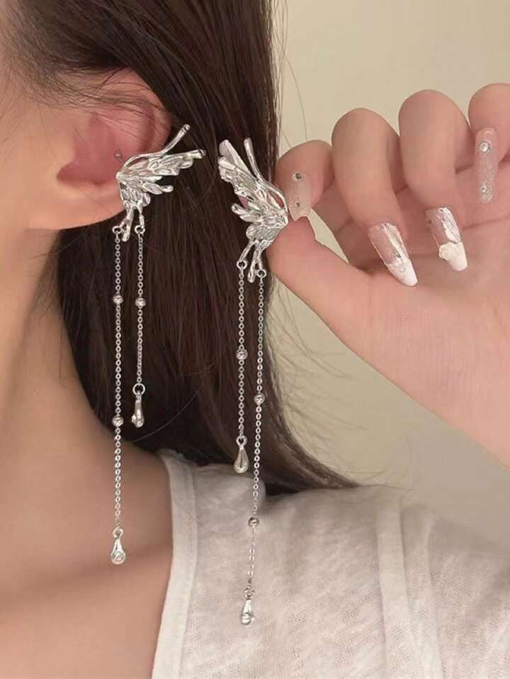 Butterfly earcuff