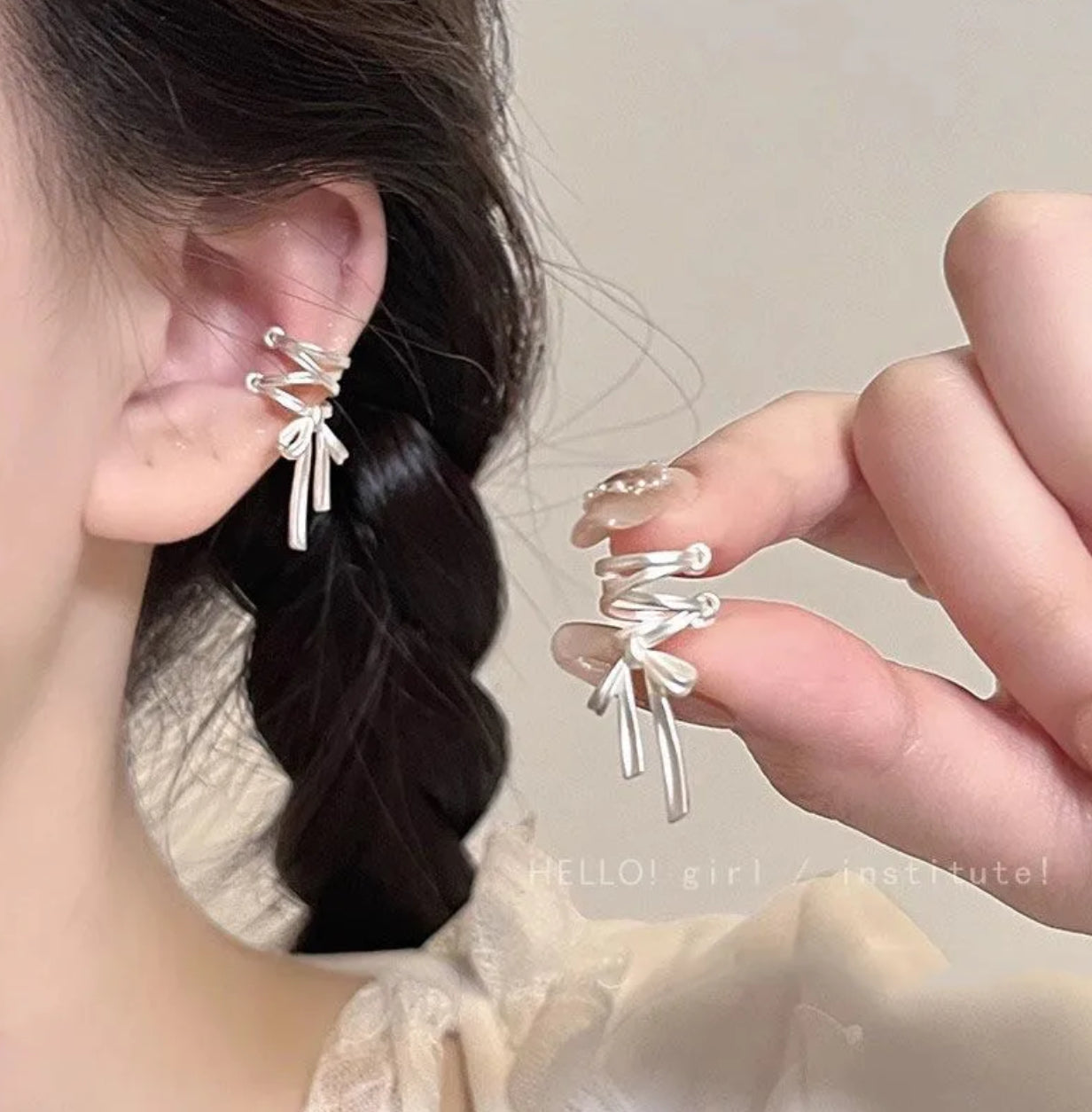 Coquette earcuff