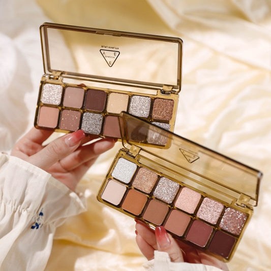 Jaded 12 colour eyeshadow palette