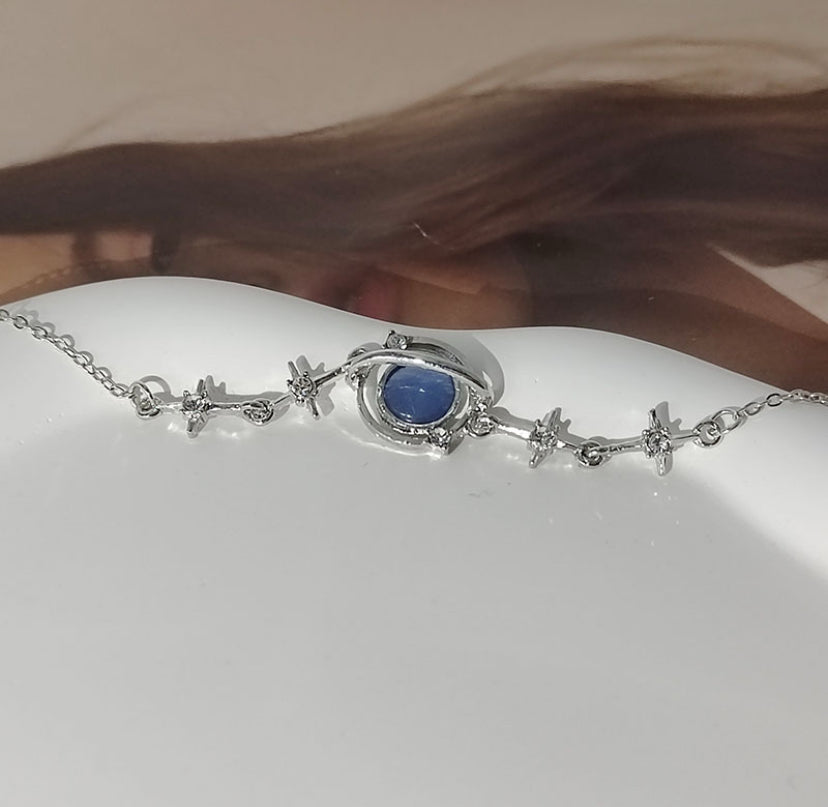 Alloy rhinestone bracelet