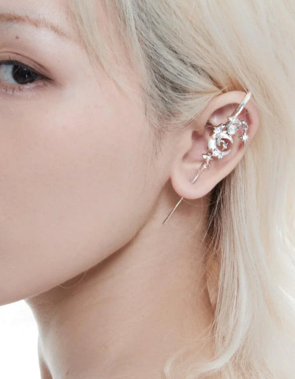 Myth of the moon ear cuff single