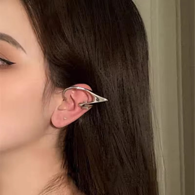 Twilight point earcuff pair