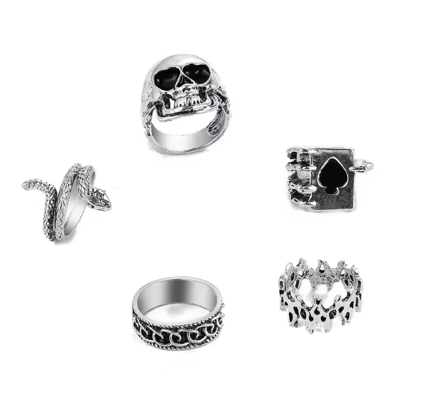 Geometric gothic ring set