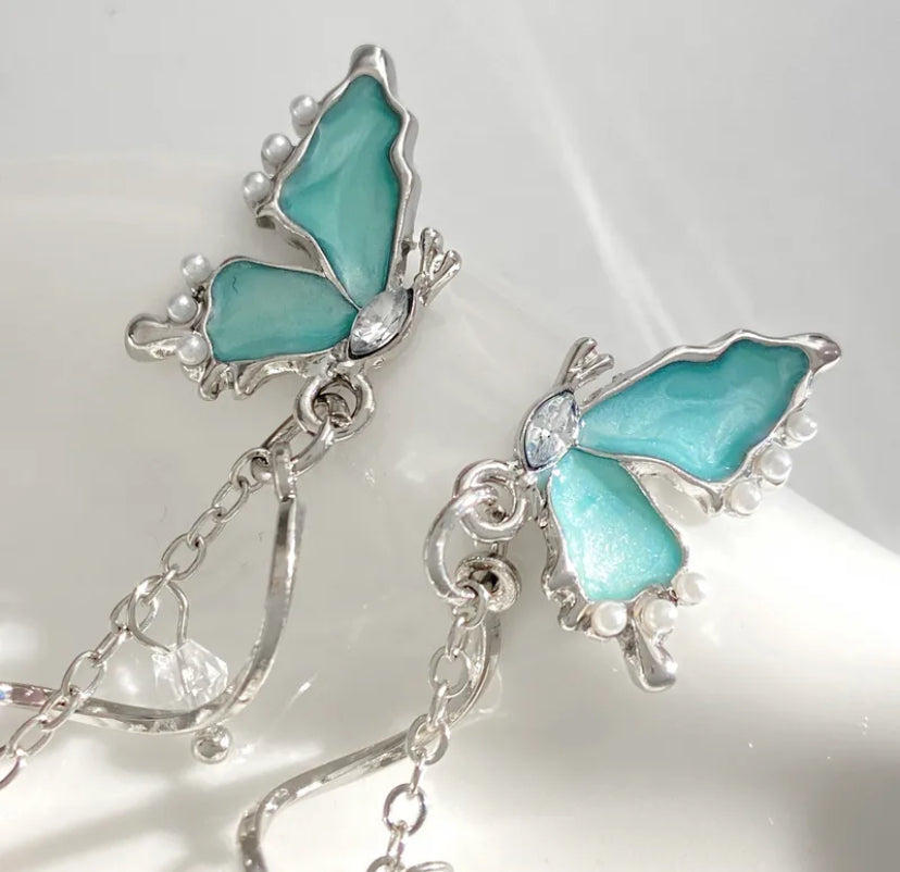 Butterfly tassel drop earring