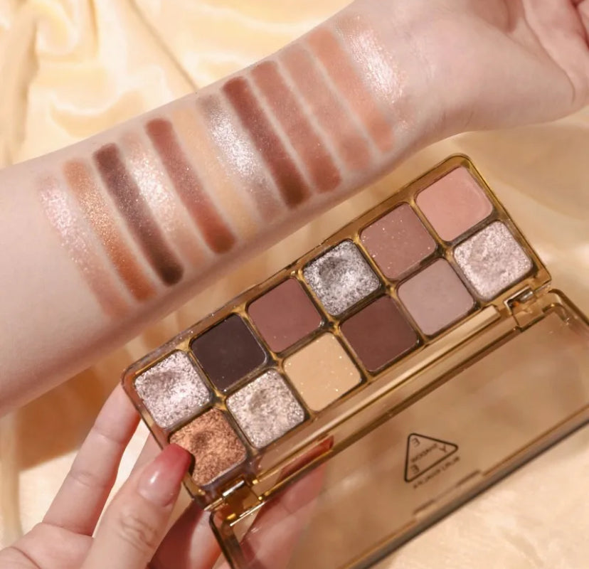 Jaded 12 colour eyeshadow palette