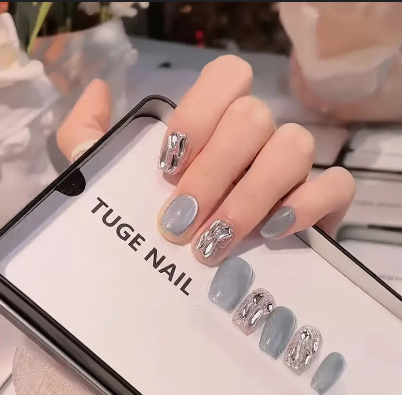 Sequin press on nails 30pcs