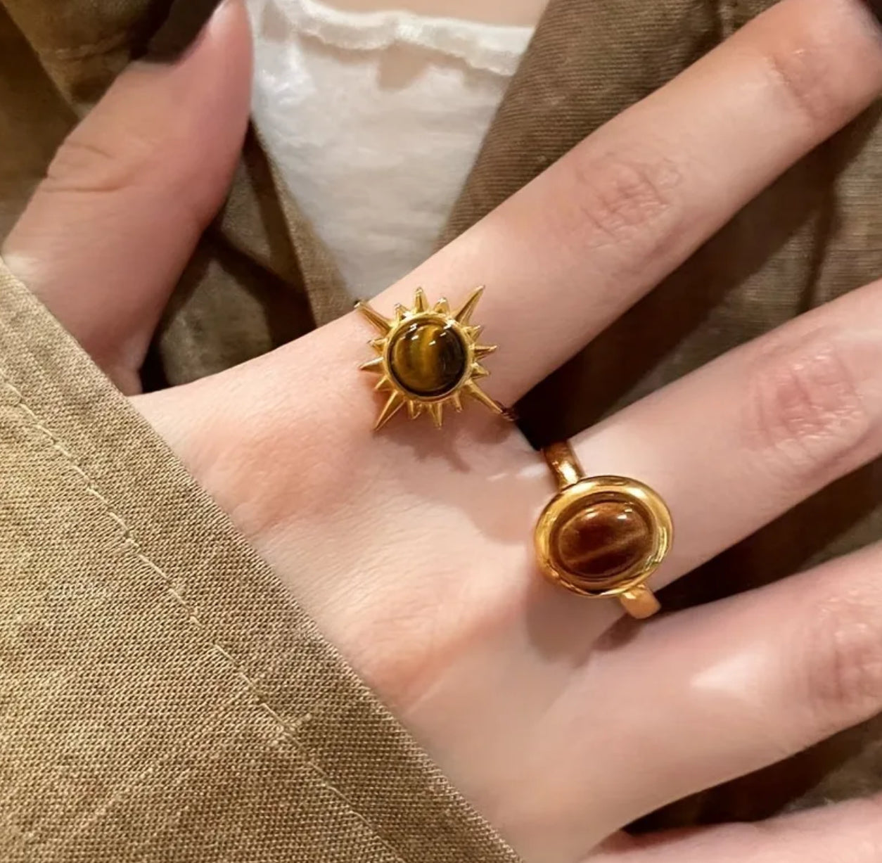 Sun-kissed ring set