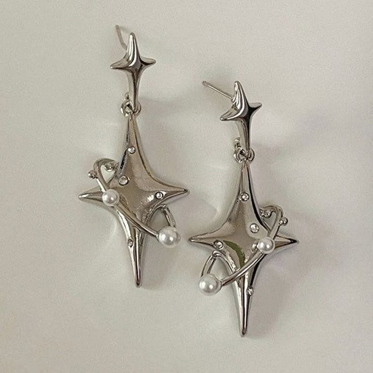 Geometric star earrings