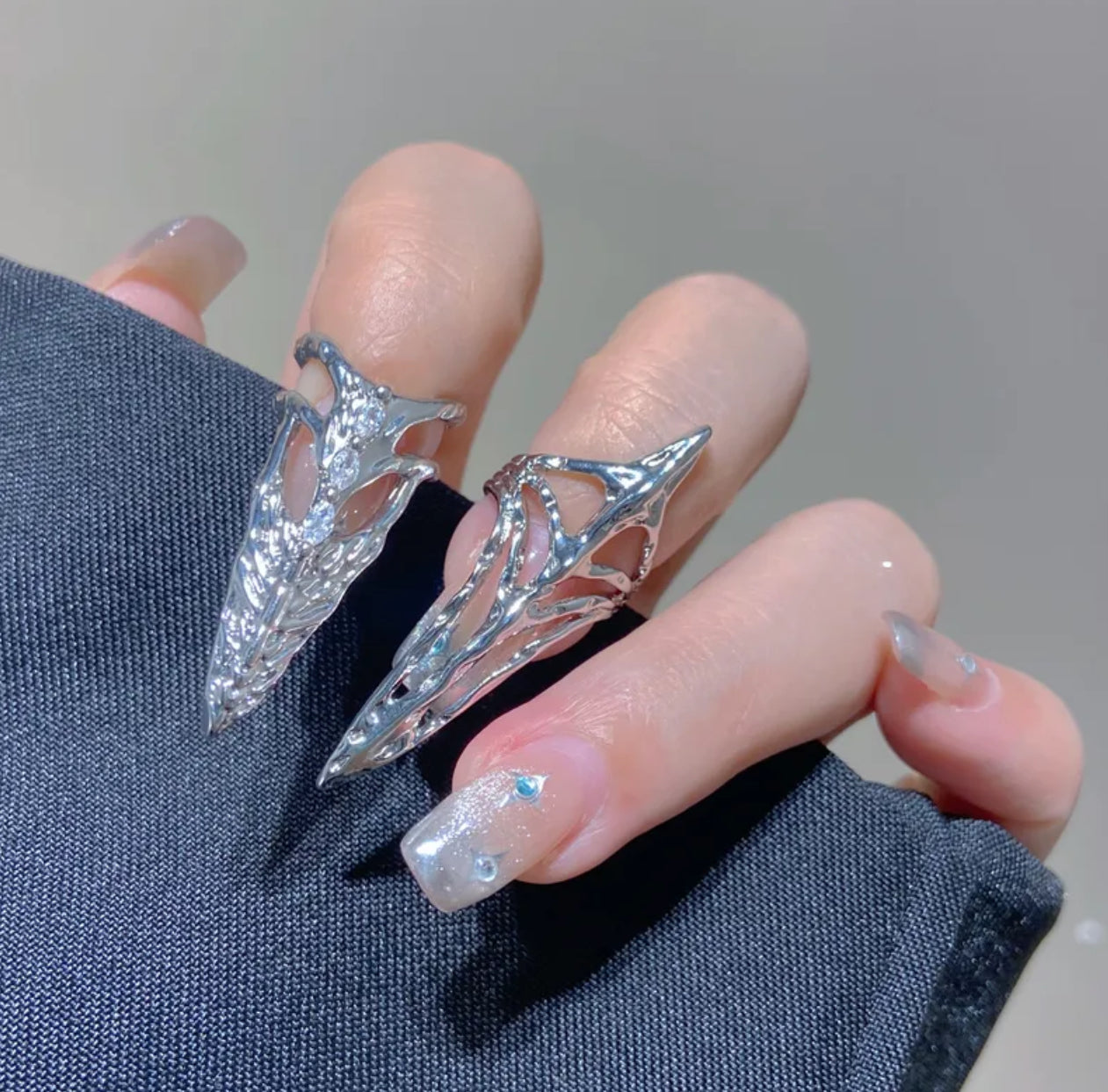 Cyber claw nail ring